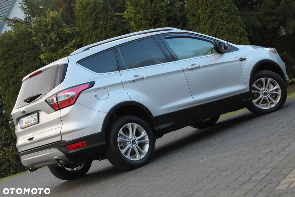 Ford Kuga - 14