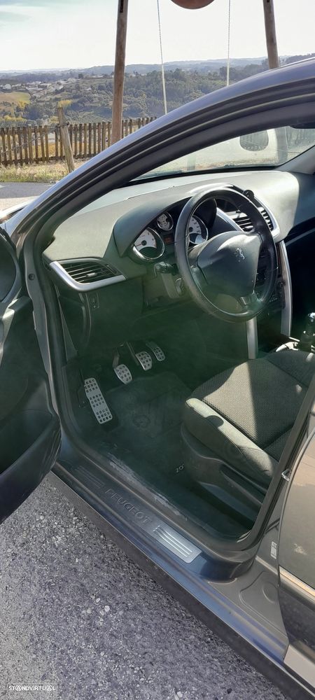 Peugeot 207 1.4 16V SE Sportium - 10