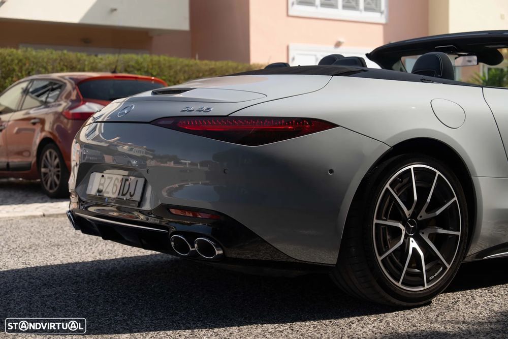 Mercedes-Benz SL 43 AMG Standard - 17