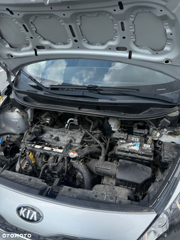 Kia Rio 1.2 M - 17