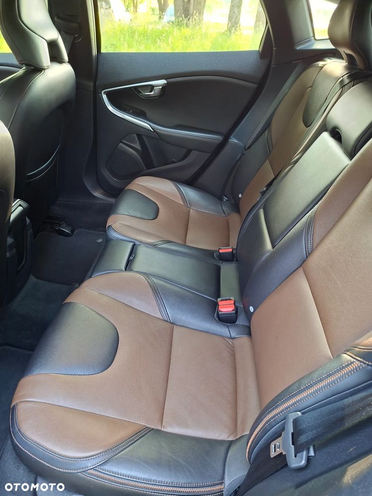 Volvo V40 D3 Geartronic Inscription - 8
