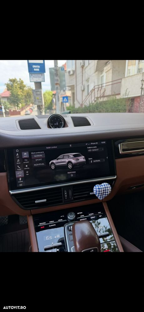 Porsche Cayenne Standard - 11