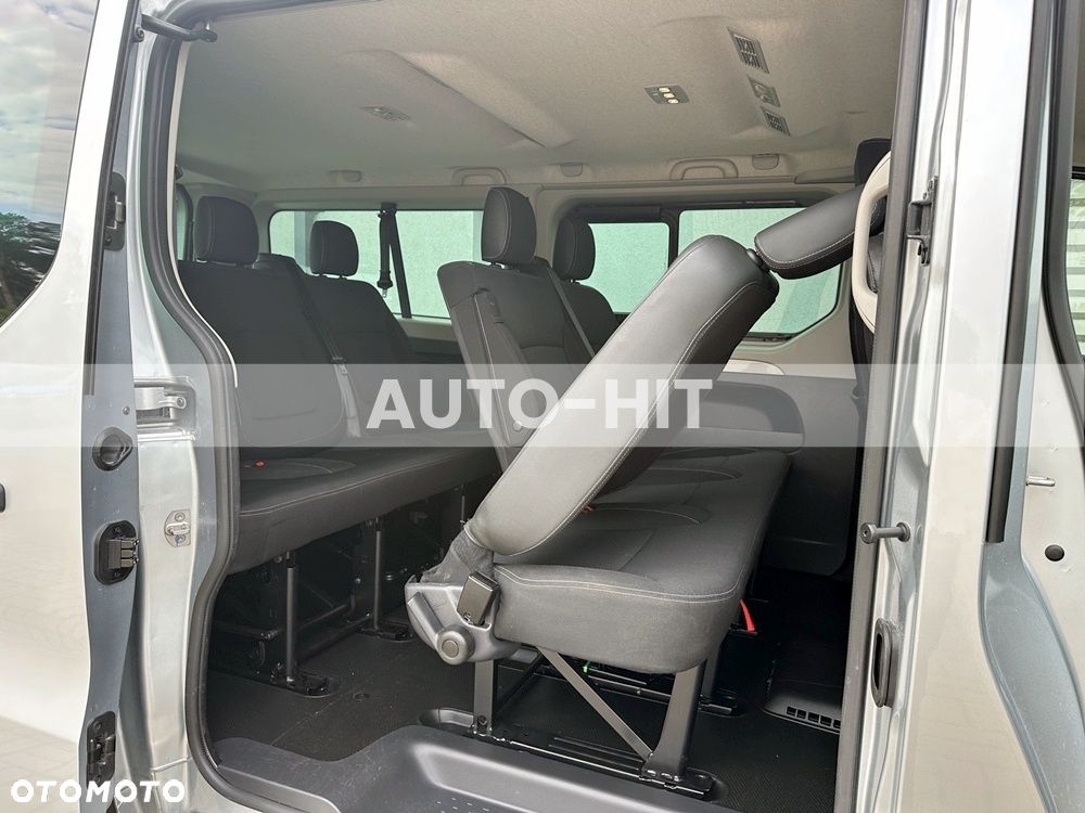 Renault Trafic - 28