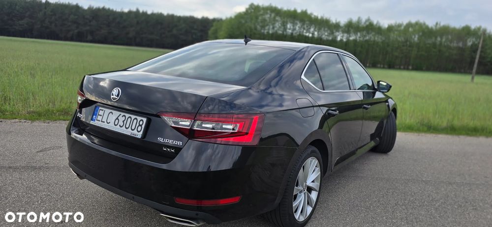 Skoda Superb 2.0 TSI 4x4 L&K DSG - 11