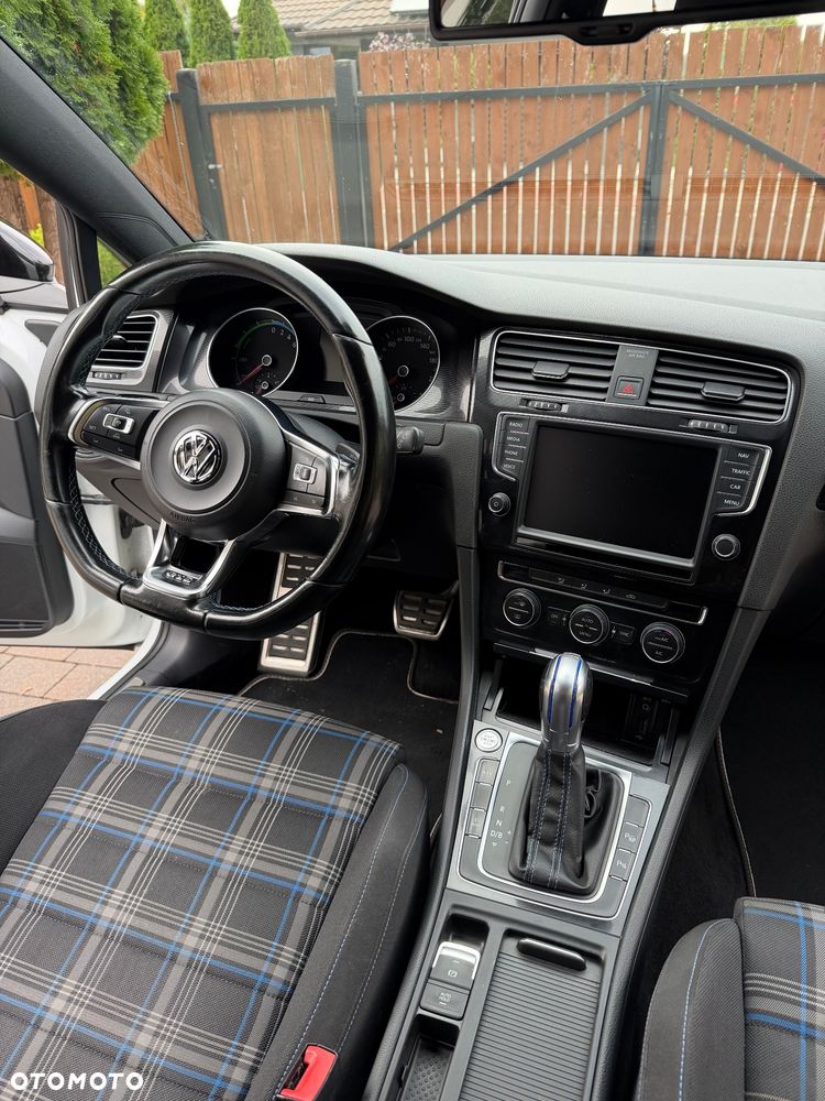 Volkswagen Golf 1.4 TSI Plug-In-Hybrid GTE - 13