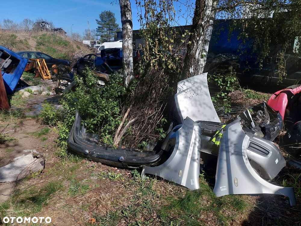 KOMPLETNY PRZÓD MASKA ZDERZAK BŁOTNIKI LAMPY PAS PRZEDNI FIAT PANDA II 647 - 19