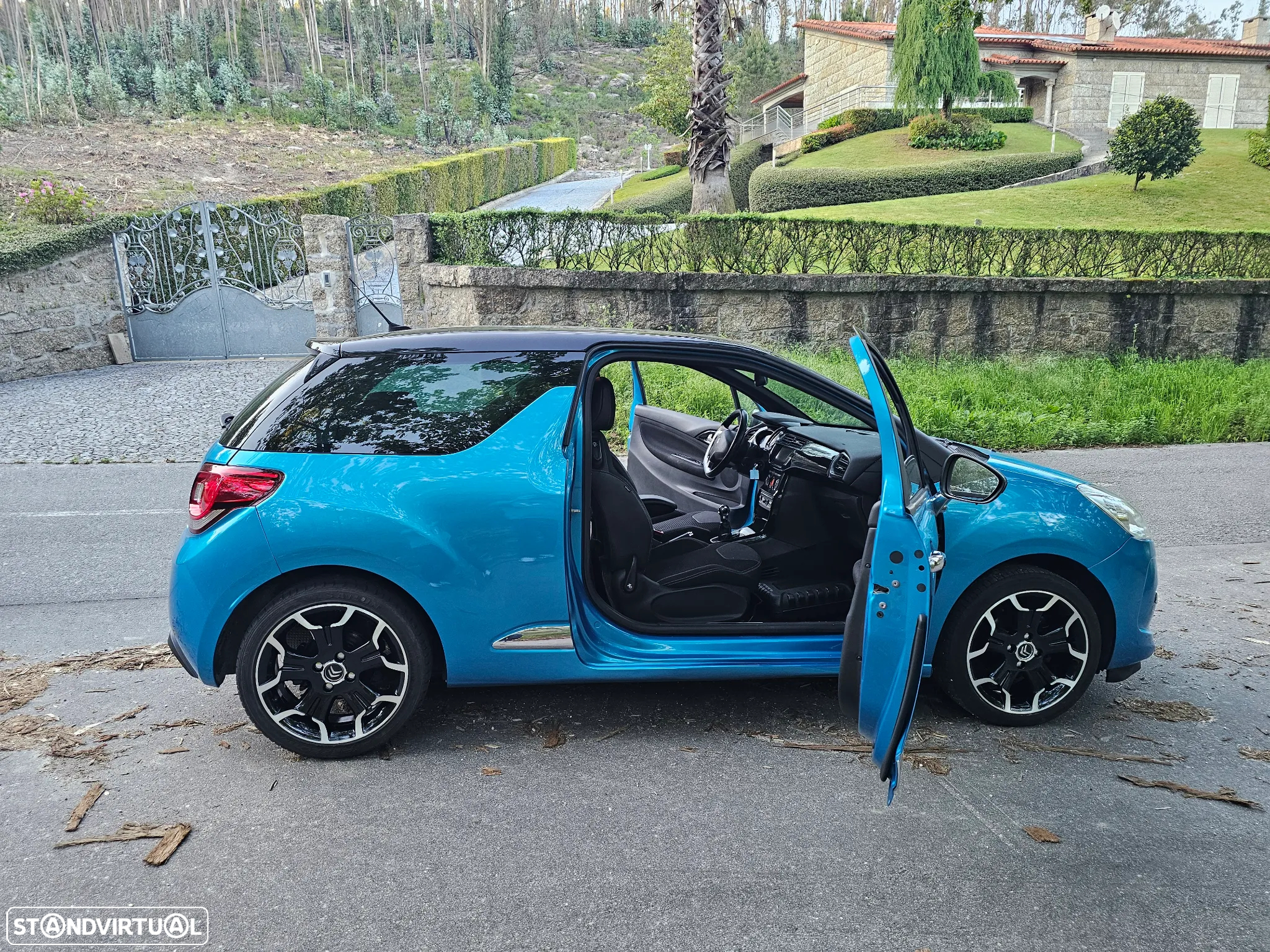Citroën DS3 1.6 HDi Airdream So Chic - 17