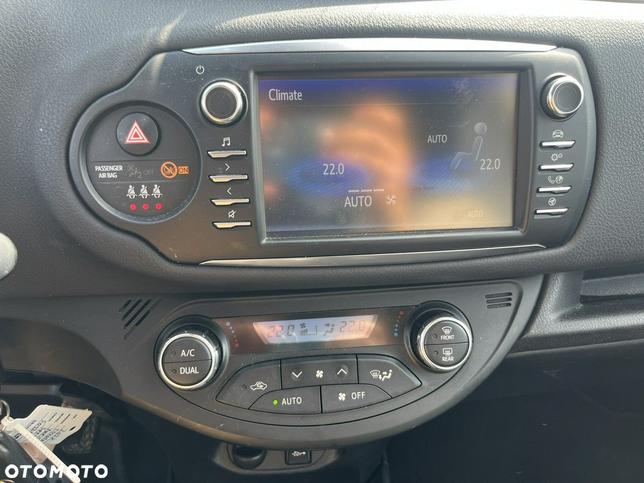 Toyota Yaris - 16