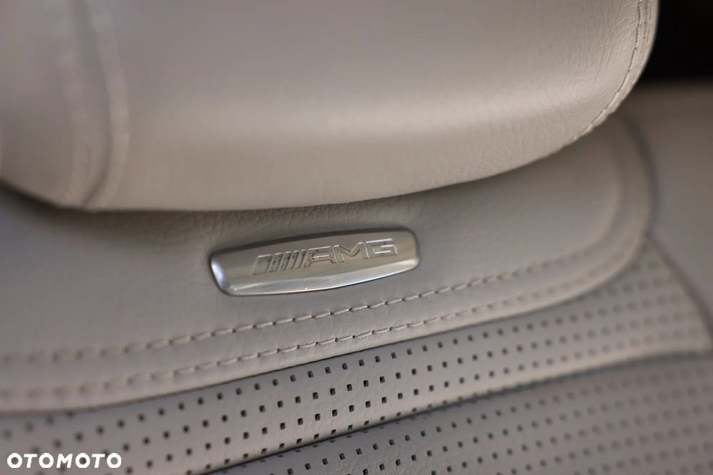 Mercedes-Benz ML - 36