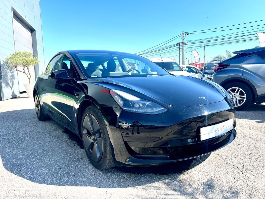 Tesla Model 3 Tração Traseira - 3