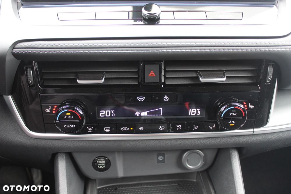 Nissan Qashqai 1.3 DIG-T MHEV N-Connecta Xtronic - 15