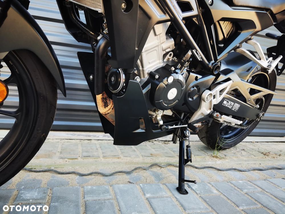 Honda CB - 13