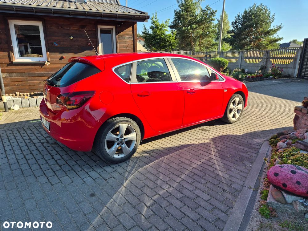 Opel Astra 1.4 Turbo - 2