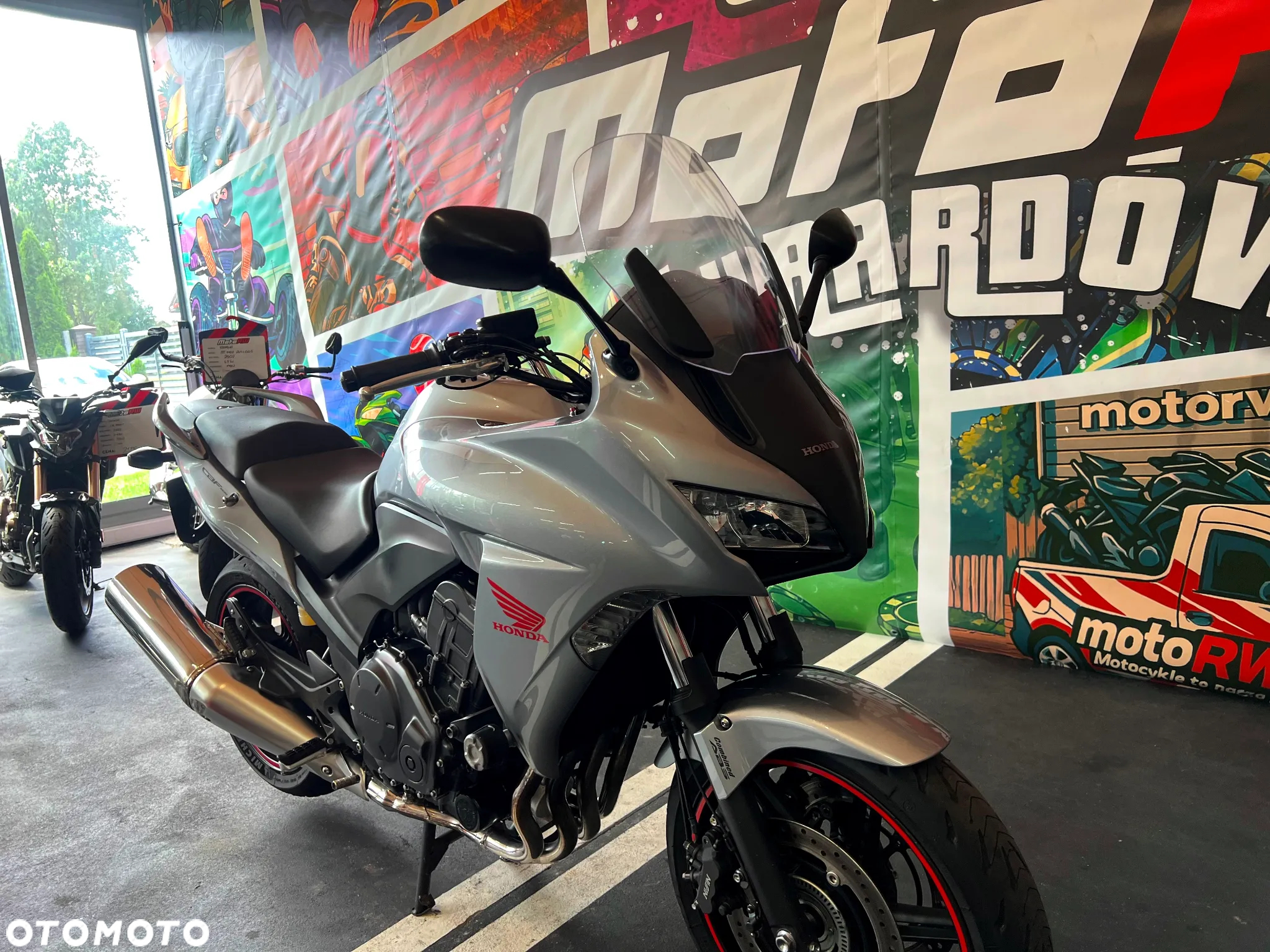 Honda CBF - 6