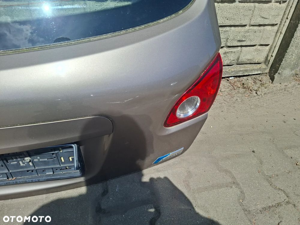 NISSAN QASHQAI 1  klapa kolor   C30 - 2