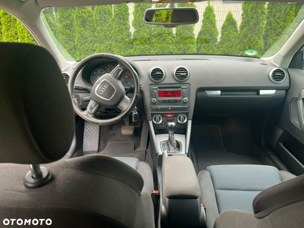 Audi A3 Sportback 2.0 TDI DPF Ambition S tronic - 8