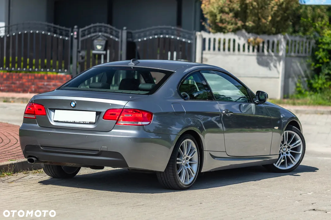 BMW Seria 3 320i Coupe M Sport Edition - 10