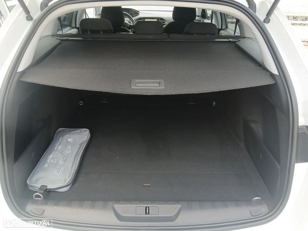 Peugeot 308 SW 1.5 BlueHDi Active - 37