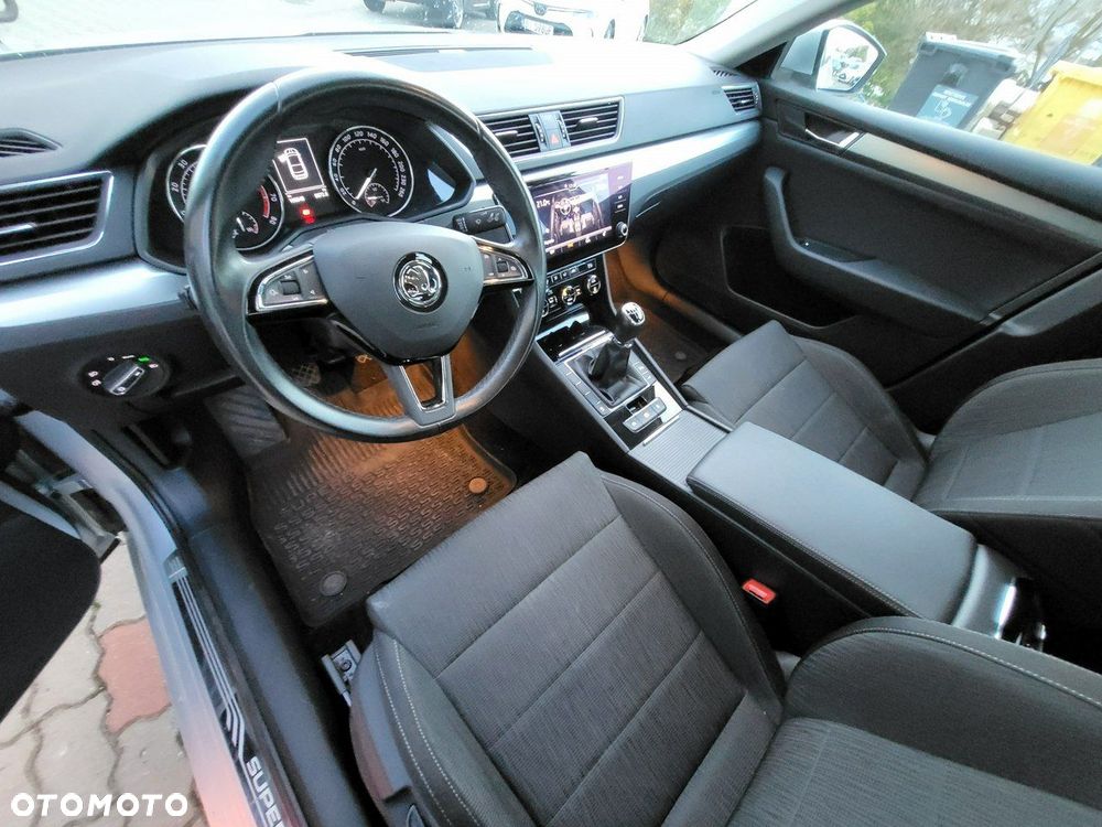 Skoda Superb 1.5 TSI ACT Ambition - 12