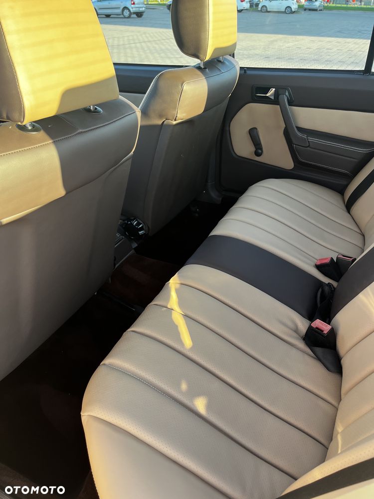 Mercedes-Benz W201 (190) - 13