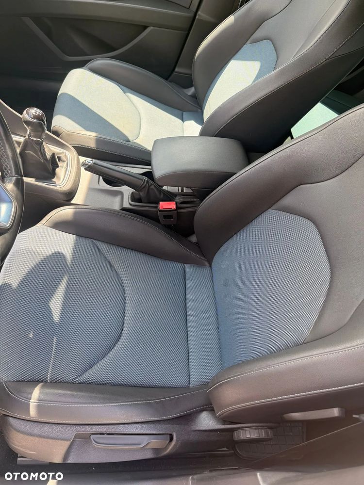 Seat Leon 2.0 TDI DPF Start&Stop CONNECT - 10