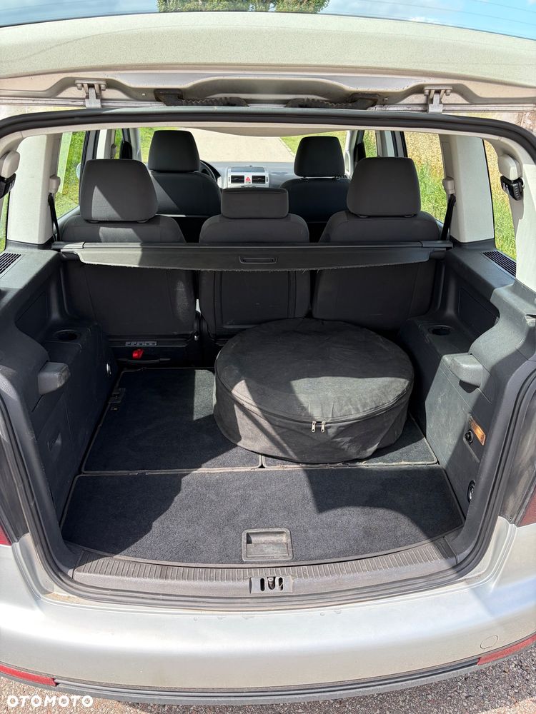 Volkswagen Touran 1.9 TDI Trendline - 7