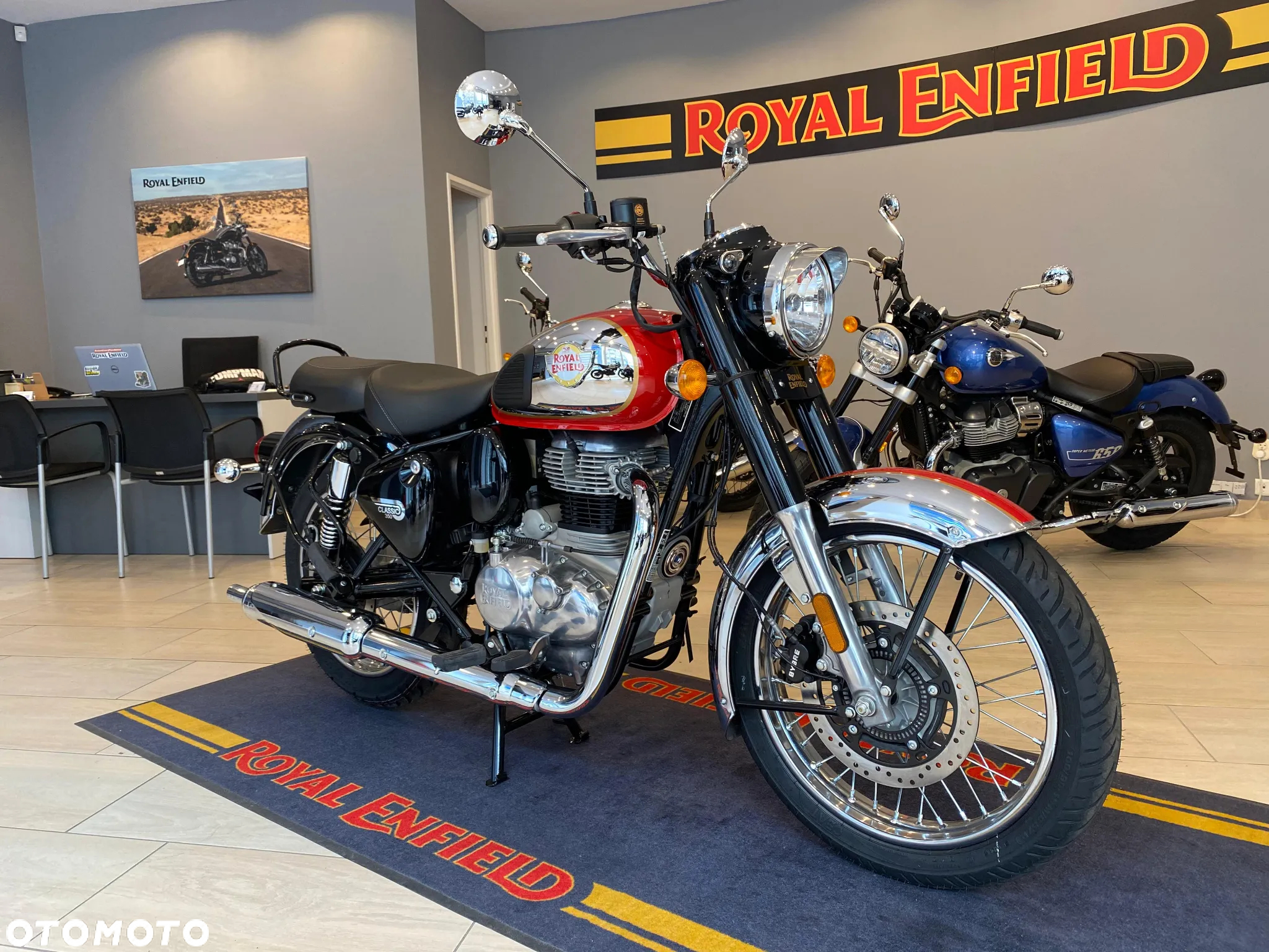 Royal Enfield Classic - 10