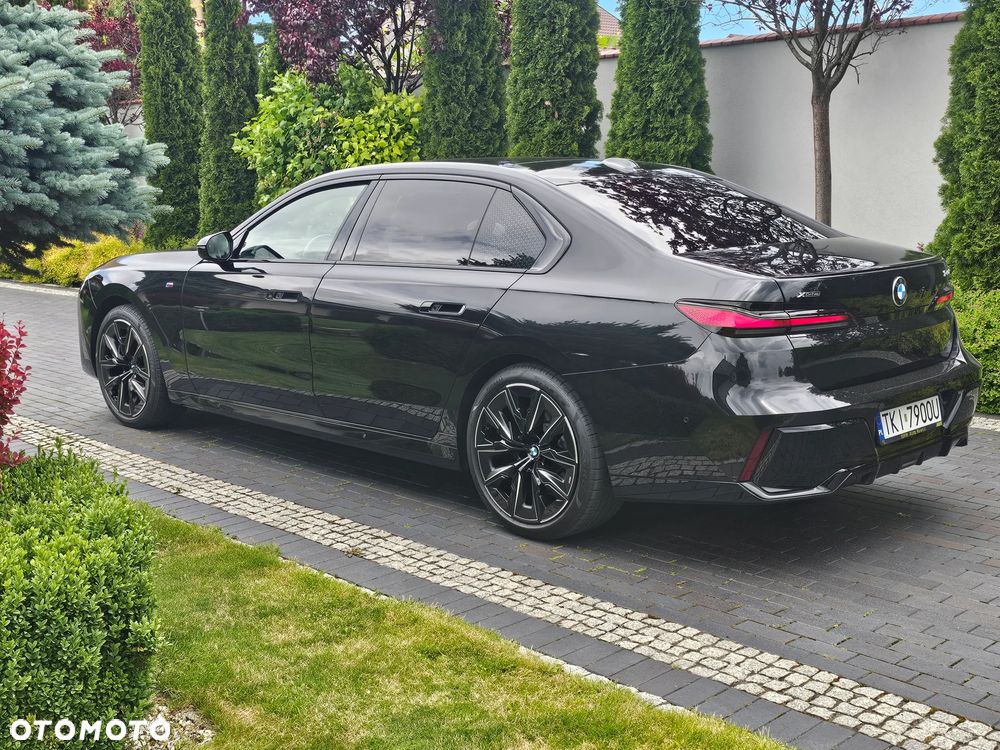 BMW Seria 7 740d xDrive - 6