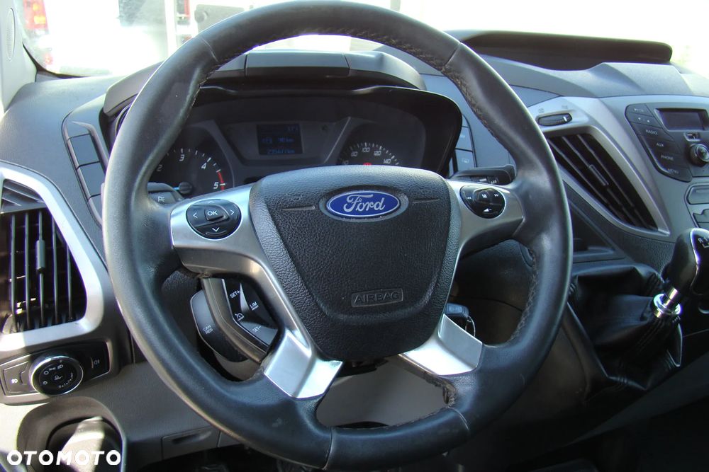 Ford Transit Custom - 12
