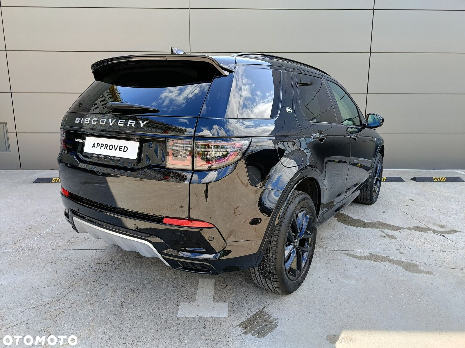 Land Rover Discovery Sport - 8