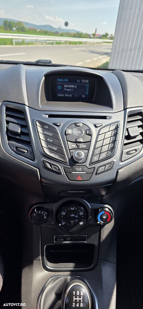 Ford Fiesta 1.5 TDCi SYNC Edition - 8