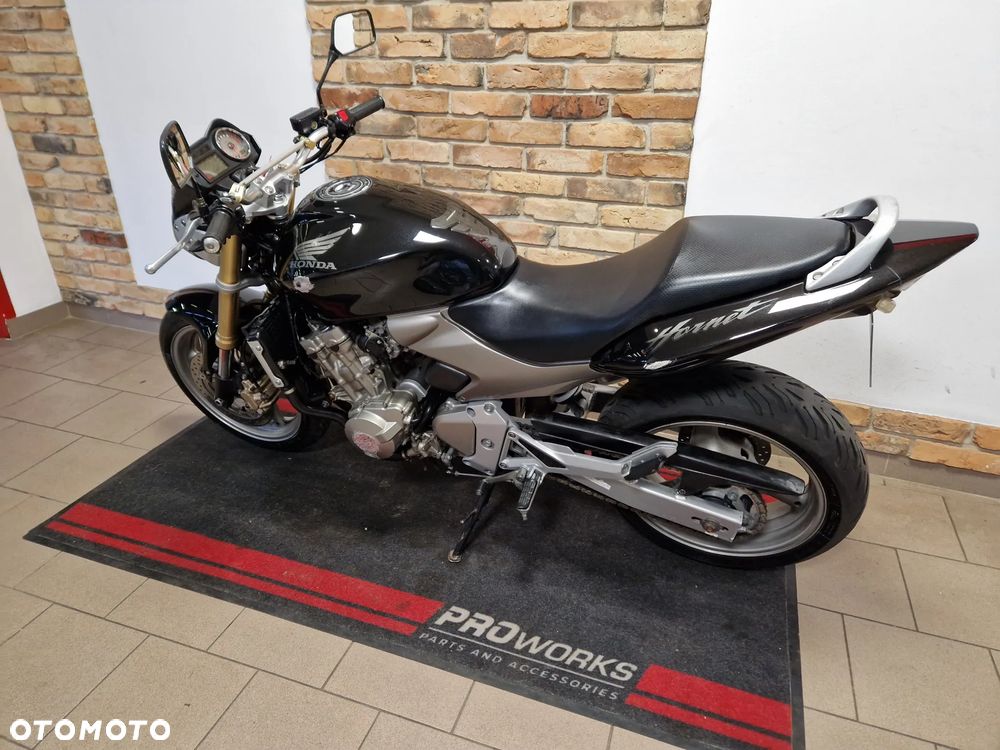 Honda Hornet - 5