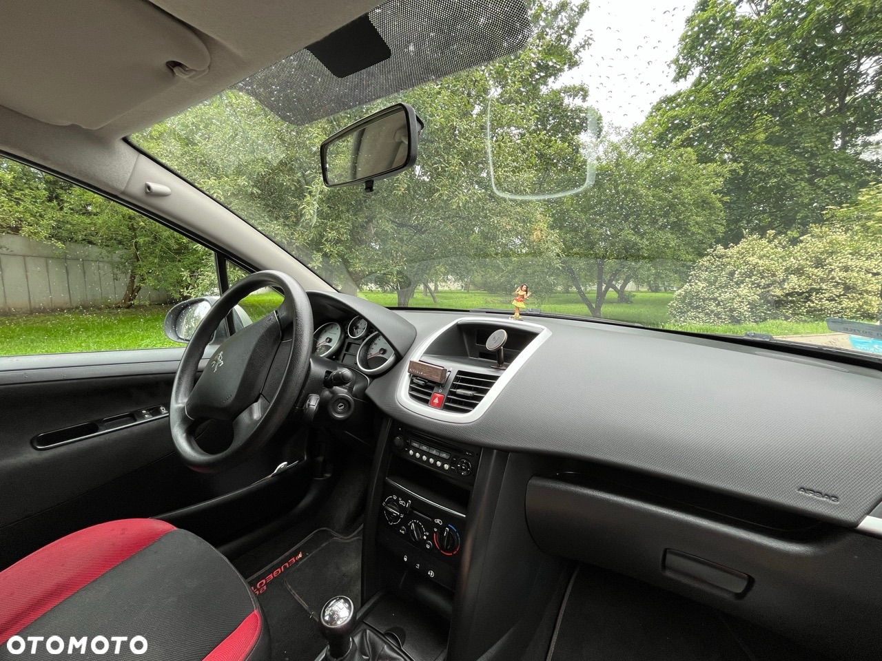 Peugeot 207 1.4 16V Trendy - 8