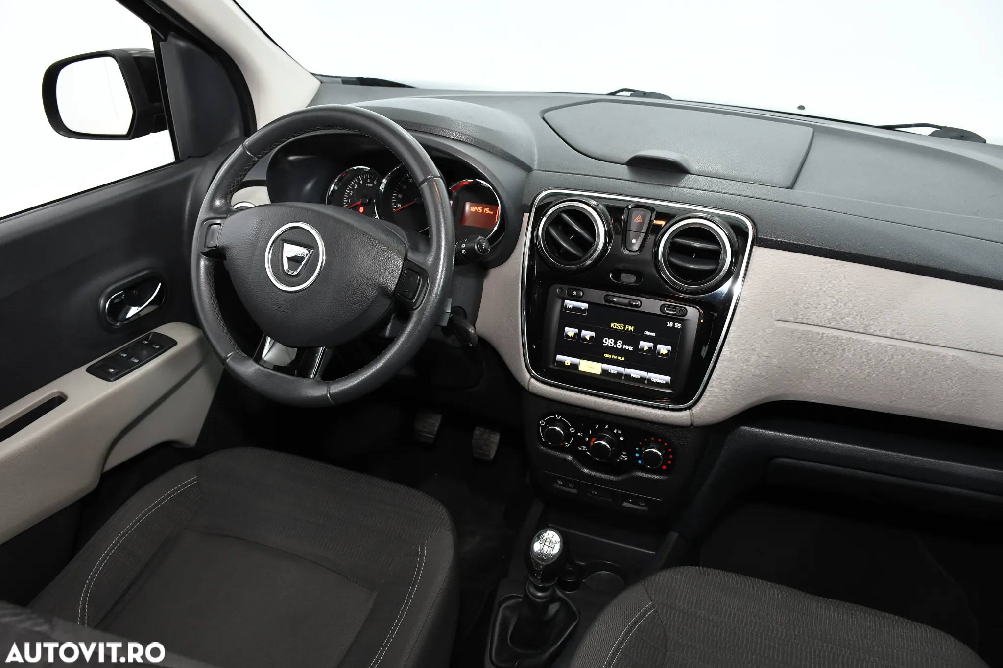 Dacia Lodgy 1.5 dCi Laureate - 4