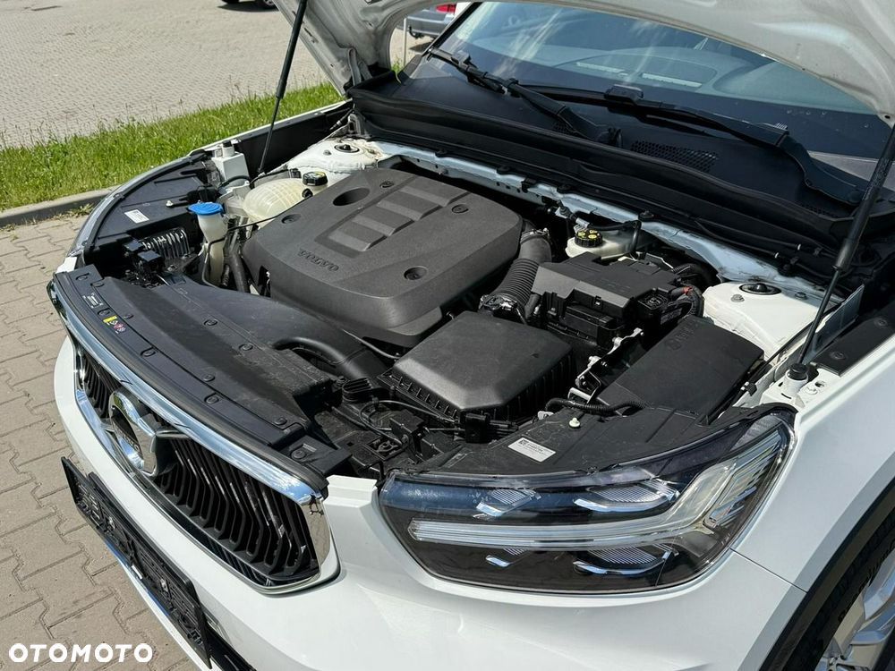 Volvo XC 40 D3 Momentum - 10