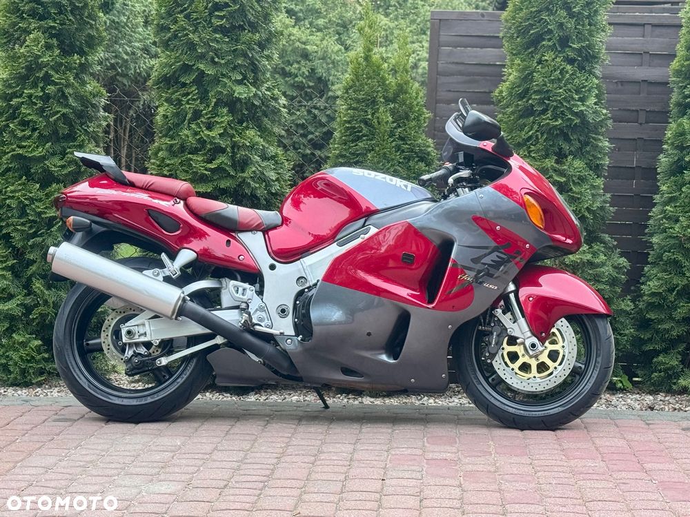 Suzuki GSX - 3