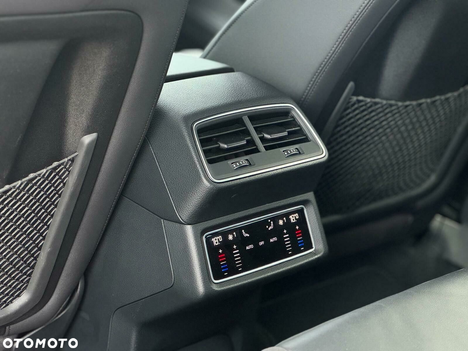 Audi e-tron - 21