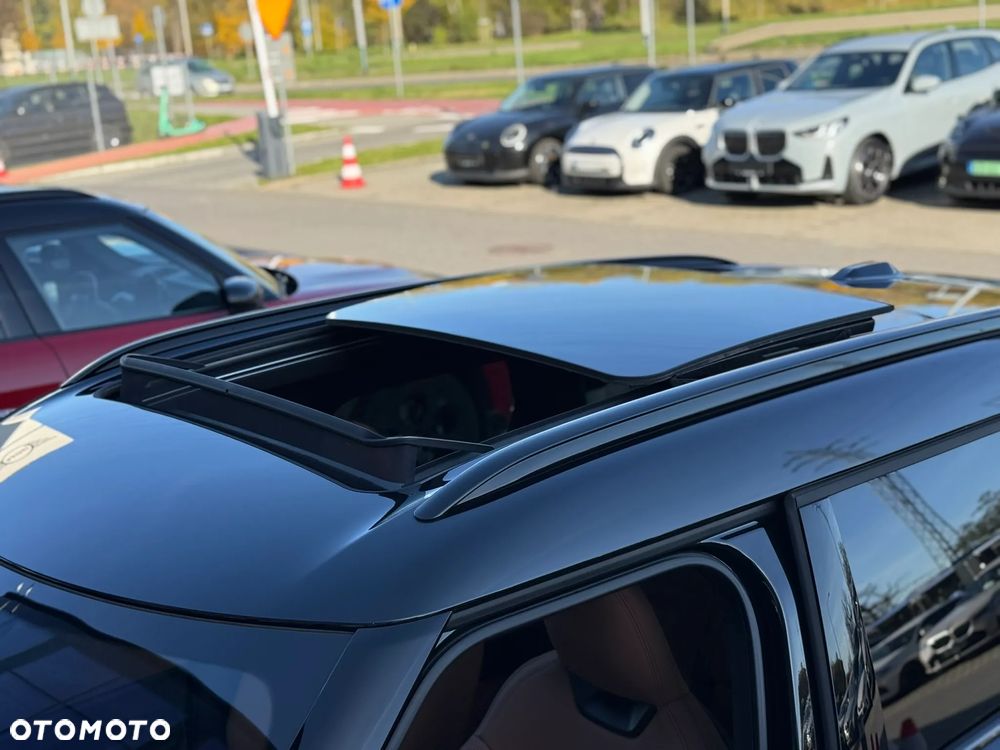 MINI Countryman E 66.5kWh Linia Favoured - 22