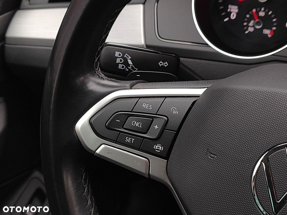 Volkswagen Passat Variant 2.0 TDI EVO Business DSG - 19