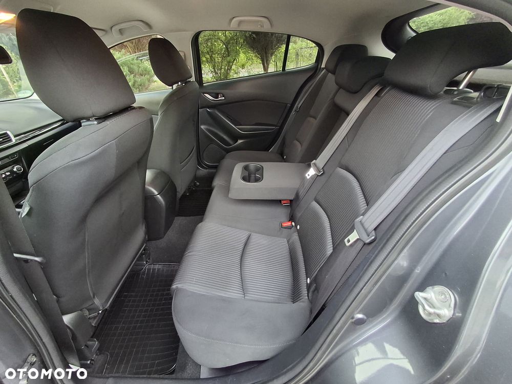 Mazda 3 - 24
