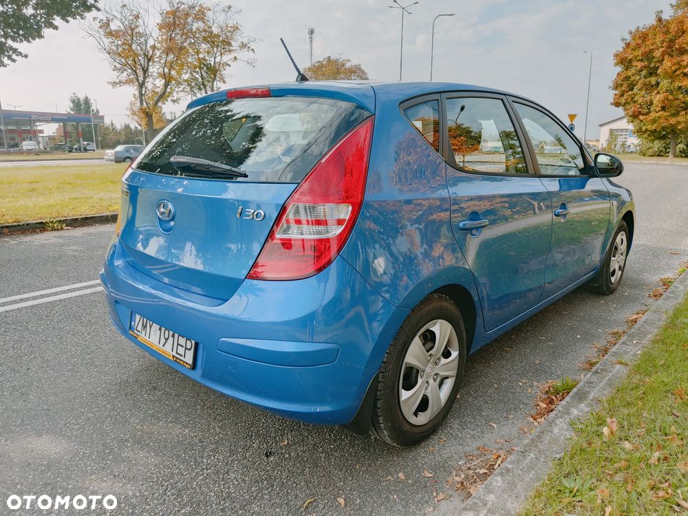 Hyundai I30 2010 photo 5