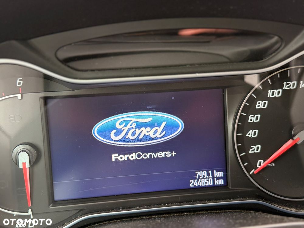 Ford S-Max 2.0 TDCi DPF Titanium - 13