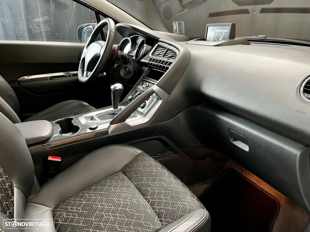 Peugeot 3008 1.6 e-HDi Allure 2-Tronic - 10