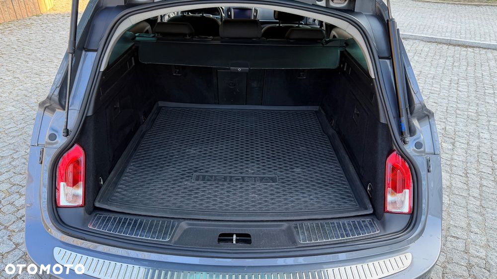 Opel Insignia 2.0 CDTI 4x4 ecoFLEX Start/Stop Business Innovation - 26