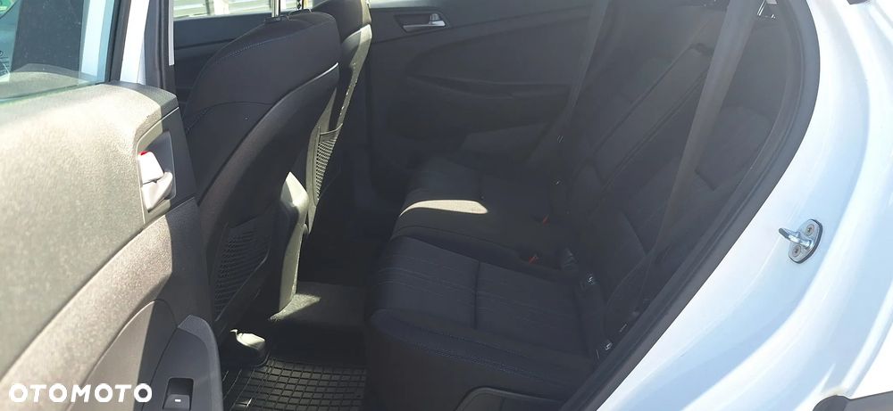 Hyundai Tucson 1.6 GDI BlueDrive Classic 2WD - 11