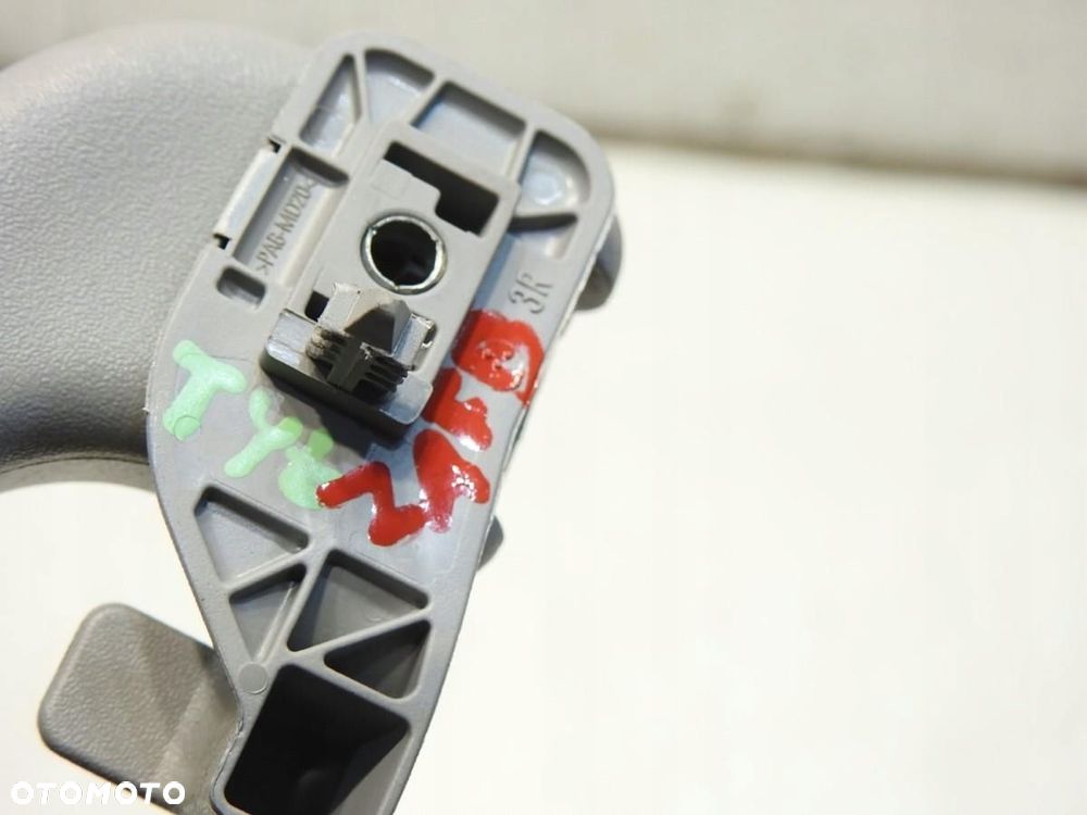 RĄCZKA PODSUFITKI TYŁ OPEL ZAFIRA B - 3