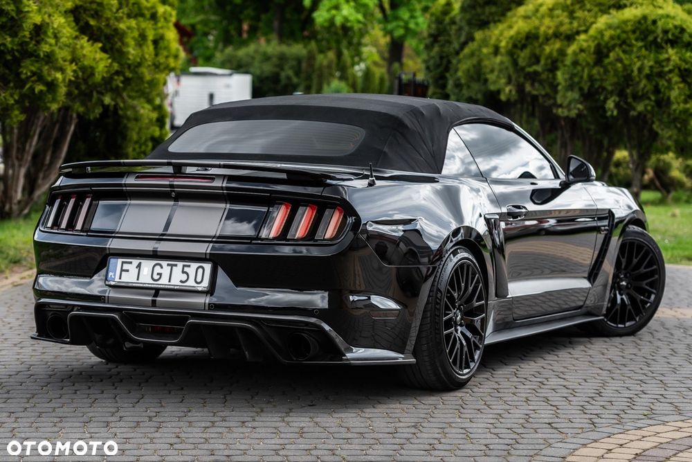 Ford Mustang 5.0 V8 GT - 4