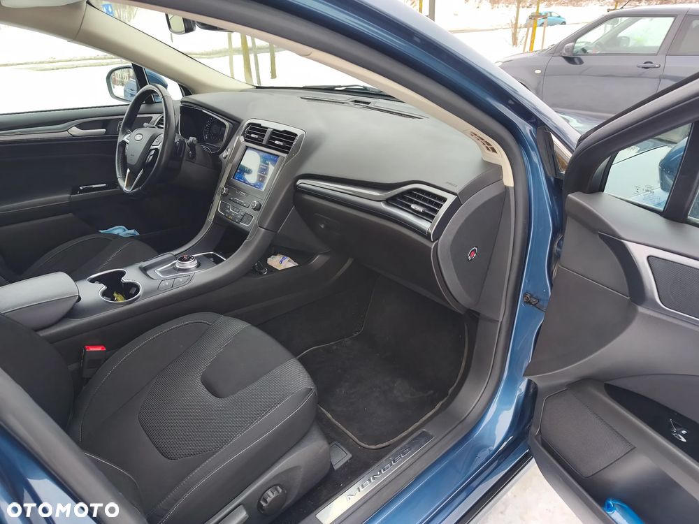 Ford Mondeo 2.0 EcoBlue Allrad Titanium - 19