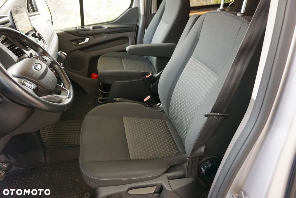 Ford Transit Custom 290 L1H1 Limited - 15