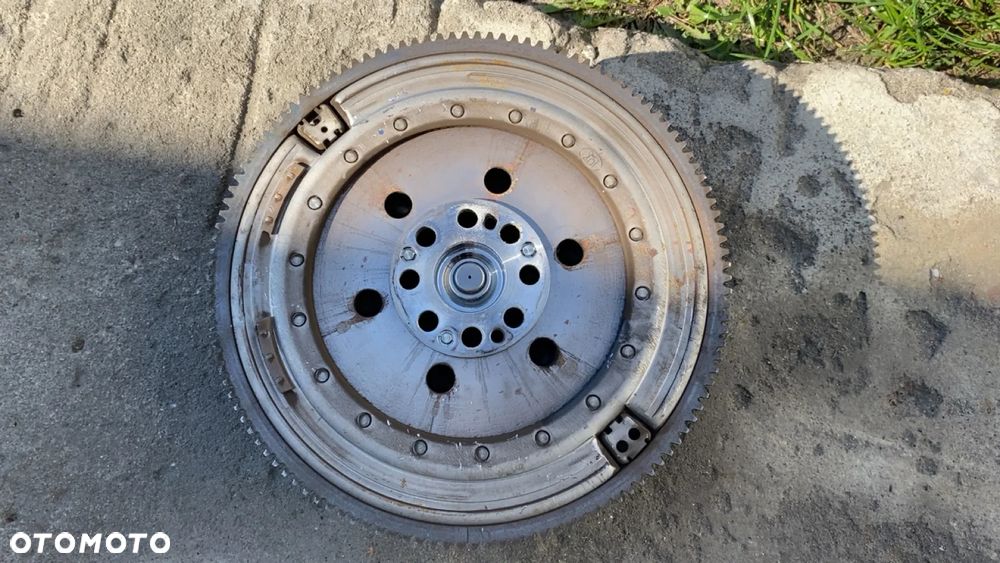 DWUMASA KOŁO DWUMASOWE SPRZĘGŁO BMW F20 F30 F31 2.0D N47D20C - 4